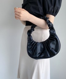 ギャザークロワッサンワンハンドルバッグ