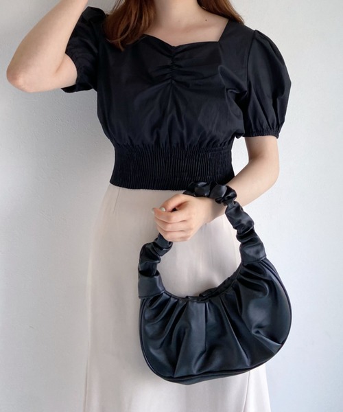 Loueme（ルエム）の「ギャザークロワッサンワンハンドルバッグ（ハンドバッグ・レディース・ホワイト/ブラック/サックスブルー・FREE）」の8枚目の写真
