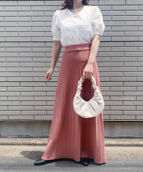 Loueme（ルエム）の「ギャザークロワッサンワンハンドルバッグ（ハンドバッグ・レディース・ホワイト/ブラック/サックスブルー・FREE）」の18枚目の写真