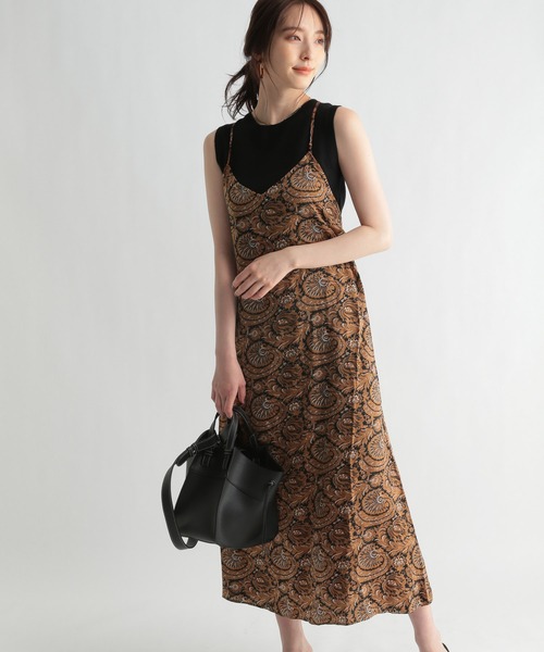 Andemiu（アンデミュウ）の「バッククロスアソートキャミワンピース958875（ワンピース・レディース・アッシュグレー/ブラック/グリーン・FREE）」の21枚目の写真