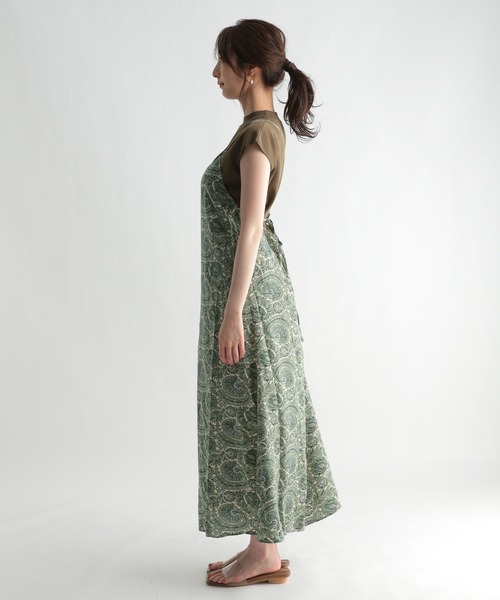 Andemiu（アンデミュウ）の「バッククロスアソートキャミワンピース958875（ワンピース・レディース・アッシュグレー/ブラック/グリーン・FREE）」の19枚目の写真