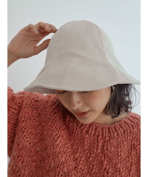 Ungrid（アングリッド）の「カラーコーデュロイバケットハット（ハット・レディース・アイボリー/チャコールグレー/グリーン系その他・FREE）」の8枚目の写真