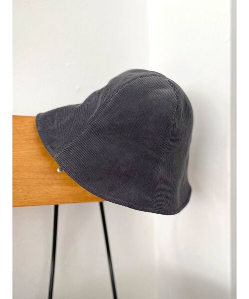Ungrid（アングリッド）の「カラーコーデュロイバケットハット（ハット・レディース・アイボリー/チャコールグレー/グリーン系その他・FREE）」の19枚目の写真