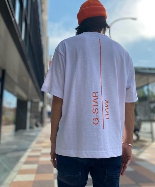 G-STAR（ジースター）の「TEXT GRAPHIC LOOSE T-SHIRT/ルーズ/オーバーサイズ（Tシャツ/カットソー・メンズ・ホワイト・MEDIUM/SMALL/X-SMALL/LARGE）」の9枚目の写真