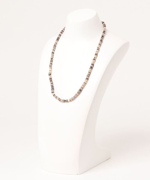 DouDou（ドゥドゥ）の「ビーズ×ゴールドパーツネックレス（ネックレス・レディース・ベージュ/ブラウン/ブルー・FREE）」の6枚目の写真