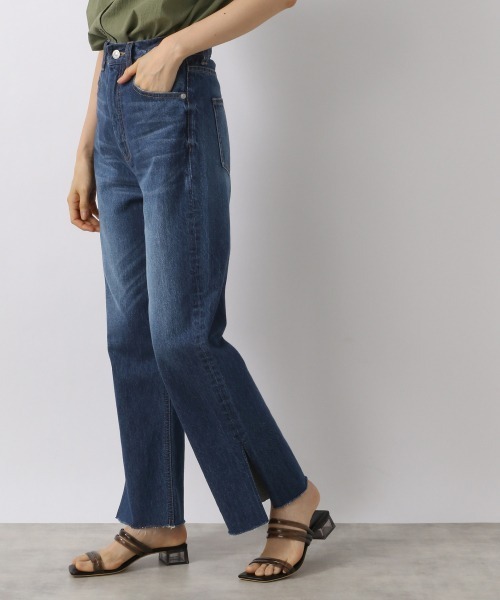 LOWRYS FARM（ローリーズファーム）の「ＣＯＮＥ／スリットデニムパンツ　958932（デニムパンツ・レディース・ブルー/ワンウォッシュ/アイボリー・SMALL/MEDIUM/LARGE）」の11枚目の写真