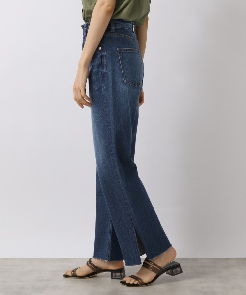 LOWRYS FARM（ローリーズファーム）の「ＣＯＮＥ／スリットデニムパンツ　958932（デニムパンツ・レディース・ブルー/ワンウォッシュ/アイボリー・SMALL/MEDIUM/LARGE）」の13枚目の写真