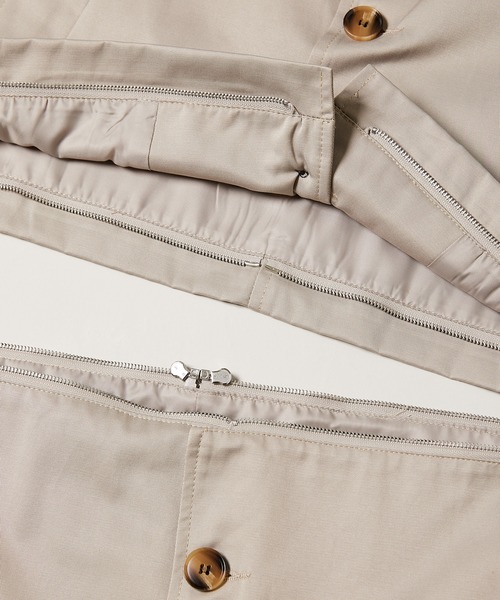 AIVER（アイバー）の「AIVER　イリディセント2WAYラグラントレンチステンカラーコート（トレンチコート・メンズ・ブラック/ベージュ・MEDIUM/LARGE）」の8枚目の写真