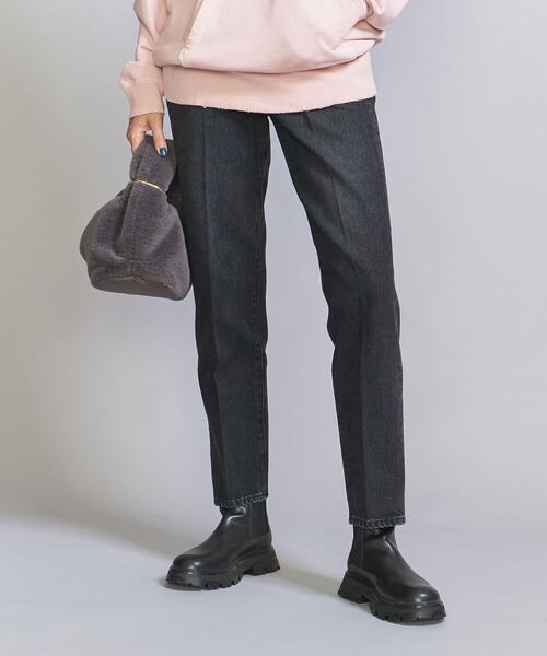 BEAUTY&YOUTH UNITED ARROWS(ビューティーアンドユースユナイテッドアローズ)の「BY スリムストレートデニムパンツ 2(デニムパンツ・レディース・ブラック/ネイビー/コバルトブルー/その他9・LARGE/SMALL/MEDIUM)」の4枚目の写真