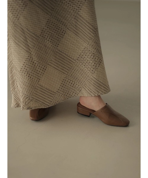 rem closet（レムクローゼット）の「wrap mule（パンプス・レディース・ダークブラウン/モカ・S/XS）」の8枚目の写真