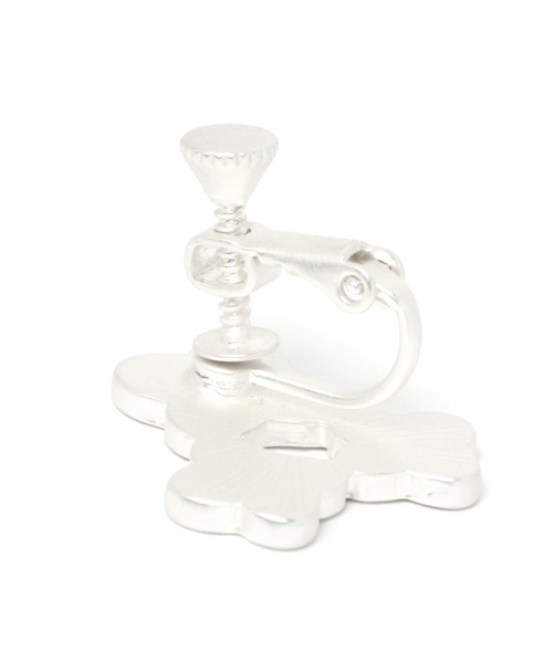 studio CLIP（スタディオクリップ）の「ツチメスリーフラワーイヤリング（イヤリング・レディース・その他1/その他2・FREE）」の4枚目の写真