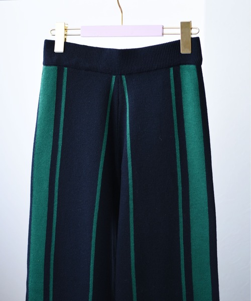 Eimee Law（エイミーロウ）の「トリミングリラックスニットPT（その他パンツ・レディース・ブラック/モカ/ネイビー・38）」の5枚目の写真