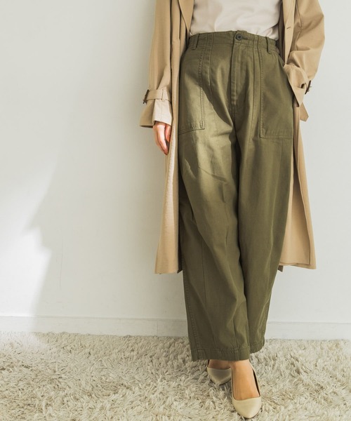URBAN RESEARCH（アーバンリサーチ）の「ワイドミリタリーパンツ（その他パンツ・レディース・カーキ/ベージュ・36/38）」の5枚目の写真