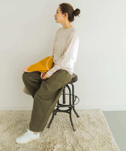 URBAN RESEARCH（アーバンリサーチ）の「ワイドミリタリーパンツ（その他パンツ・レディース・カーキ/ベージュ・36/38）」の18枚目の写真