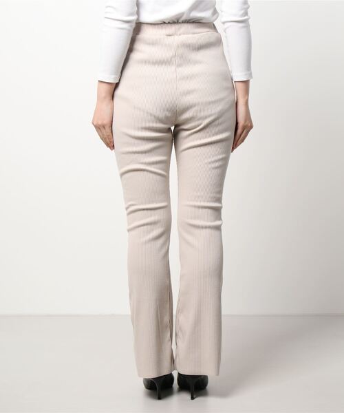 Honeys（ハニーズ）の「裏起毛フレアパンツ長め丈（その他パンツ・レディース・ブラック/ベージュ/モカ・S/M/L）」の9枚目の写真