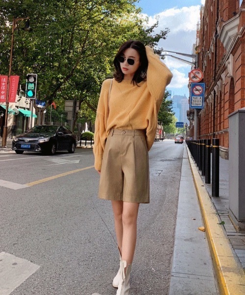 KOR（ケーオーアール）の「フェイクレザー　ハーフパンツ（その他パンツ・レディース・ベージュ/ネイビー/グリーン・S/M/L/XL/XXL）」の14枚目の写真