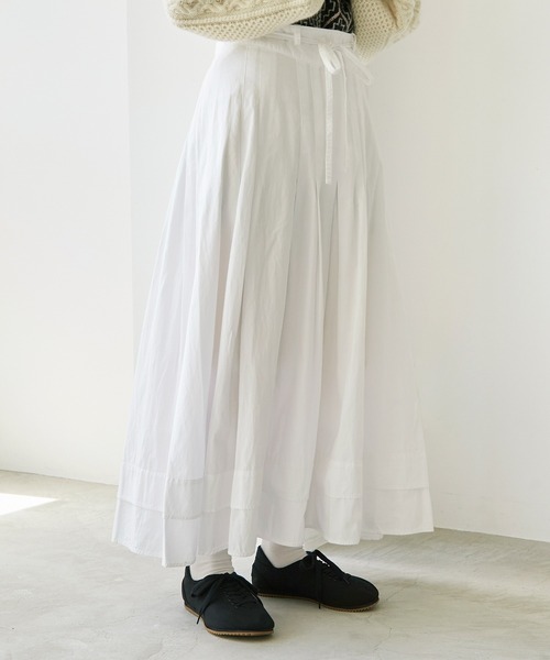 cardo fabrica（カルドファブリカ）の「AMASISシャトルオックス 巻きスカート（スカート・レディース・ホワイト/ブラック・FREE）」の5枚目の写真