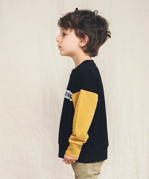 BRANSHES（ブランシェス）の「【カラースリーブ】ボックスロゴ裏毛トレーナー（スウェット・キッズ・アイボリー/カーキオリーブ/ブラック/グリーン/マスタード・110/130/150/100/140/120）」の22枚目の写真