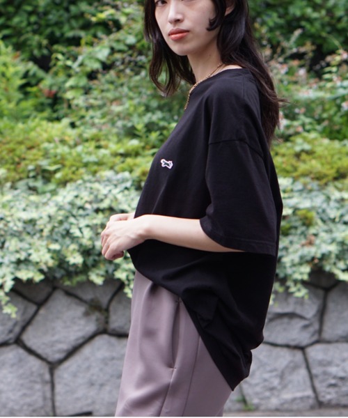 PENNEYS(ぺニーズ)の「PENNEY'S / ペニーズ FOX RELAX FIT SS TEEフォックスリラックスフィットSS T-シャツオーバーサイズユニセックス(Tシャツ/カットソー・メンズ・ホワイト/ブラック/チャコールグレー/ネイビー系/グリーン系/クリーム/サックスブルー系/ライトグレー系・MEDIUM/LARGE)」の2枚目の写真