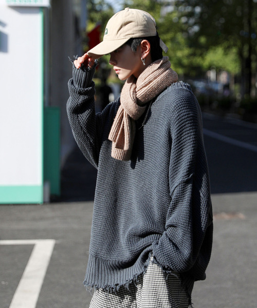 neos（ネオス）の「【neos -addictive design-】オーバーサイズ ラーベン編み ダメージ ニット セーター（ニット/セーター・メンズ・ホワイト/ブラック/ベージュ/ブラウン/ブルーグレー/チャコール・MEDIUM/LARGE）」の4枚目の写真