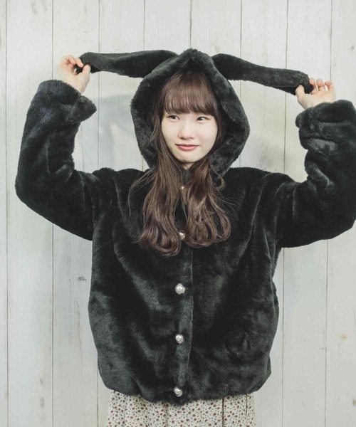 Clice de Paris（クリシェドゥパリス）の「ESエコファーうさ耳パーカー（その他アウター・レディース・ピンク/ブラック・ONESIZE）」の9枚目の写真