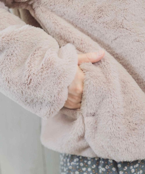 Clice de Paris（クリシェドゥパリス）の「ESエコファーうさ耳パーカー（その他アウター・レディース・ピンク/ブラック・ONESIZE）」の5枚目の写真