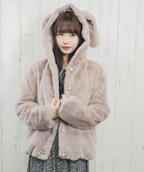 Clice de Paris（クリシェドゥパリス）の「ESエコファーうさ耳パーカー（その他アウター・レディース・ピンク/ブラック・ONESIZE）」の16枚目の写真