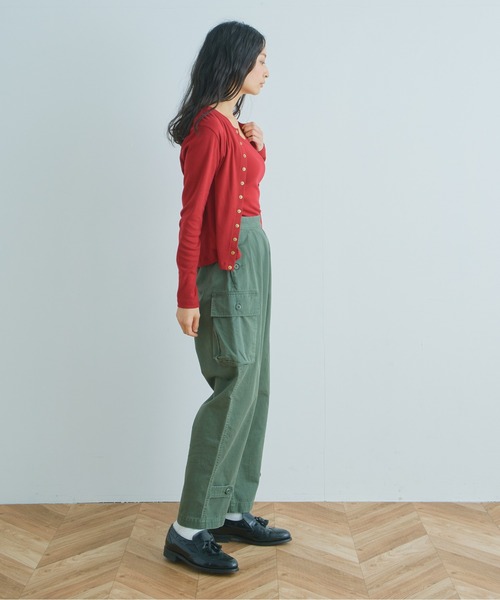 kha:ki（カーキ）の「「KHA:KI / カーキ」ミリタリーカーゴパンツ"TWO POCKET TROUSERS"（カーゴパンツ・レディース・カーキ/ベージュ・1/2）」の8枚目の写真