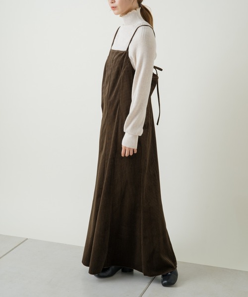 Kastane（カスタネ）の「ベロアギンガムマーメイドワンピース（ワンピース・レディース・ブラウン/ブラック・FREE）」の5枚目の写真