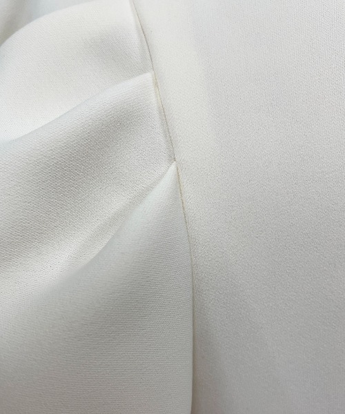 BE NEAT（ビーニート）の「スタンドカラータックショルダーブラウス（シャツ/ブラウス・レディース・オフホワイト/ベージュ・M）」の14枚目の写真