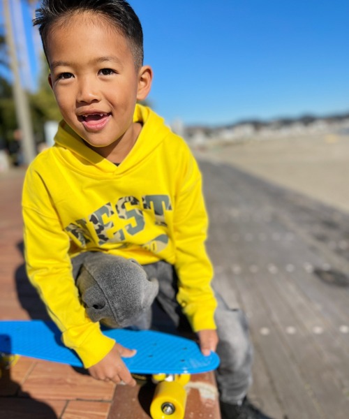 NESTA BRAND(ネスタブランド)の「NESTA KIDS(ネスタキッズ) / カモフラカレッジロゴパーカー(パーカー・キッズ・グレー/イエロー・150/130/140/120)」の10枚目の写真