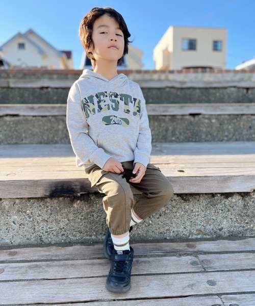 NESTA BRAND(ネスタブランド)の「NESTA KIDS(ネスタキッズ) / カモフラカレッジロゴパーカー(パーカー・キッズ・グレー/イエロー・150/130/140/120)」の7枚目の写真