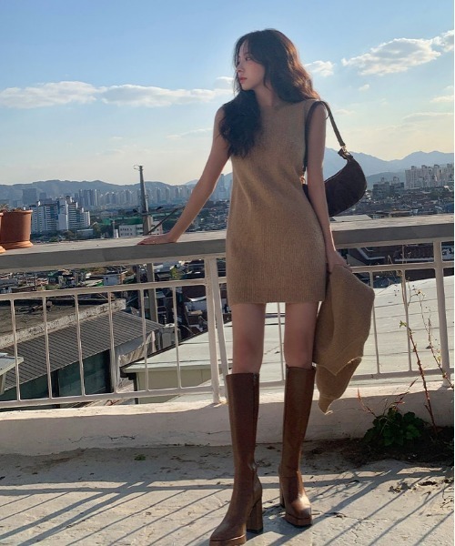 chuu(チュー)の「CHUU モカラテknit & dress set(ワンピース・レディース・ブラック/ベージュ・FREE)」の14枚目の写真