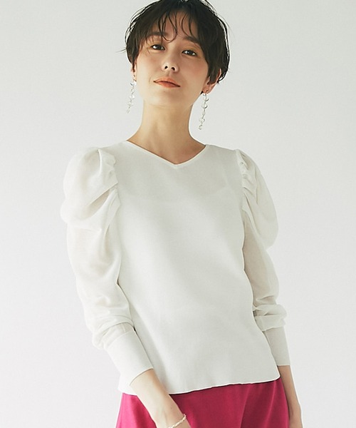 un dix cors（アンディコール）の「オトナ可愛い　2WAYシアーパワショルニット（ニット/セーター・レディース・ホワイト/ブラック/モスグリーン/サンドベージュ・FREE）」の6枚目の写真