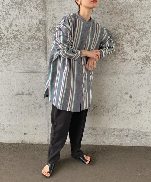 select MOCA by son(セレクトモカバイソン)の「2022 SS リネンマルチストライプオーバーシャツ(シャツ/ブラウス・レディース・ベージュ/インディゴブルー・FREE)」の4枚目の写真