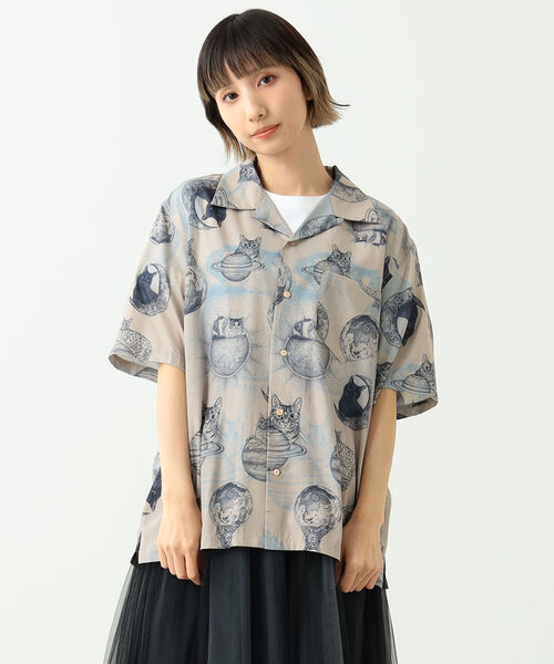 mmts（マミタス）の「365CAT.ART× mmts / 総柄 シャツ（シャツ/ブラウス・レディース・ベージュ/グリーン・SMALL/MEDIUM/LARGE）」の6枚目の写真