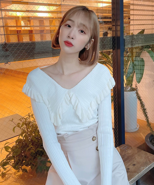 Voyage titty&Co.PETIT（ボヤージュティティアンドコープチ）の「【Voyage titty&Co. PETIT】フリルカラー2wayリブニット（ニット/セーター・レディース・ホワイト/ブラック/ブルー・FREE）」の15枚目の写真