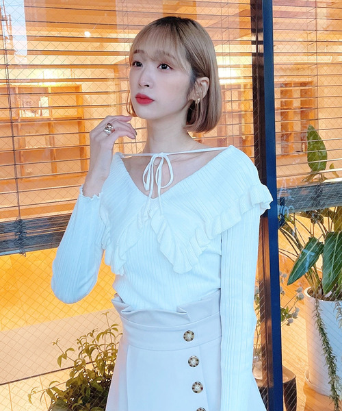 Voyage titty&Co.PETIT（ボヤージュティティアンドコープチ）の「【Voyage titty&Co. PETIT】フリルカラー2wayリブニット（ニット/セーター・レディース・ホワイト/ブラック/ブルー・FREE）」の18枚目の写真