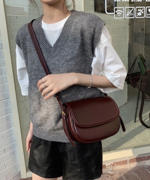yuue' ( wear )（ユーイ）の「ショルダーバッグ（ショルダーバッグ・レディース・ブラック/ダークブラウン/ボルドー・FREE）」の3枚目の写真