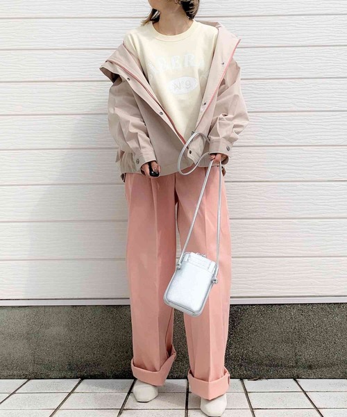 Q（キュー）の「ツイルリラックスブルゾン（マウンテンパーカー・レディース・ベージュ/グリーン系その他・MEDIUM）」の7枚目の写真