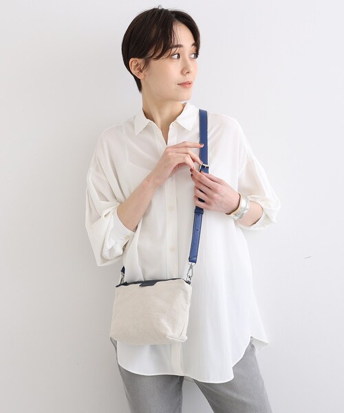 INDIVI(インディヴィ)の「◆【マルチWAY/ポーチ付き】カットメッシュバッグ(ハンドバッグ・レディース・ホワイト/ブラック/ブルー/ブラウン系・00)」の22枚目の写真