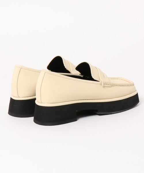 AMAIL(アマイル)の「Bulky sole loafer(ローファー・レディース・ブラック/イエロー/アイボリー・S/M/L)」の20枚目の写真