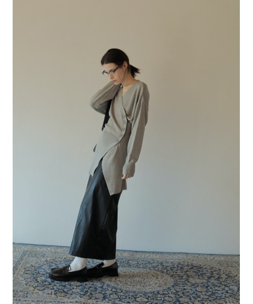 AMAIL(アマイル)の「Bulky sole loafer(ローファー・レディース・ブラック/イエロー/アイボリー・S/M/L)」の11枚目の写真