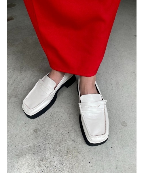 AMAIL(アマイル)の「Bulky sole loafer(ローファー・レディース・ブラック/イエロー/アイボリー・S/M/L)」の22枚目の写真