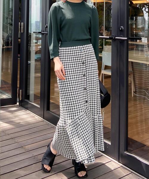 OPAQUE.CLIP（オペークドットクリップ）の「◆総針ショルダータックニット（ニット/セーター・レディース・ダークグリーン/オフホワイト/イエロー・38）」の19枚目の写真