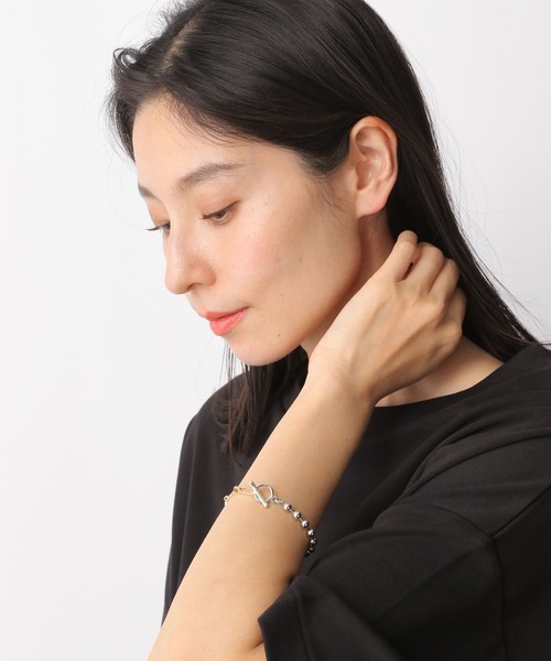 LEPSIM(レプシィム)の「【パーソナルカラーに合わせて選べる】ブレスレット 280242(ブレスレット・レディース・シルバー/ゴールド/シルバー×ゴールド・ONE SIZE)」の4枚目の写真
