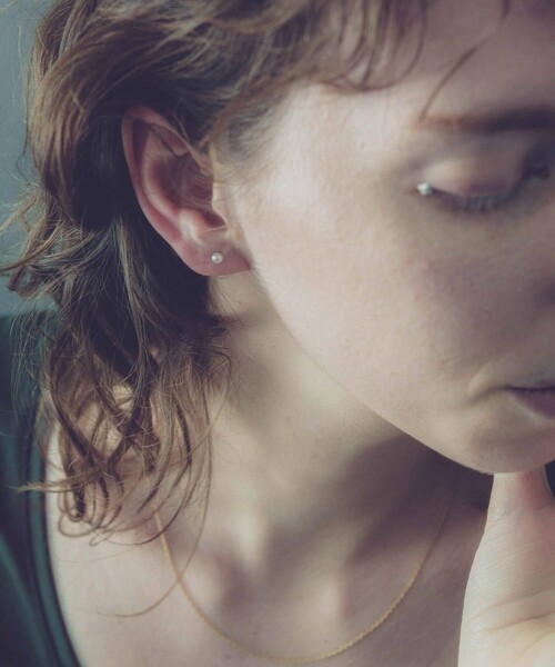 and cloud（アンドクラウド）の「Pearl 4way Pierce / Single（ピアス（片耳用）・レディース・ブラック/シルバー系その他・FREE）」の7枚目の写真