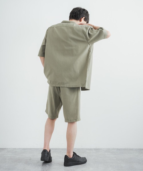 Rocky Monroe(ロッキーモンロー)の「セットアップ オーバーサイズ 半袖オープンカラーシャツ&ワイドイージーショートパンツ TCパナマ(セットアップ・メンズ・ブラック/ベージュ/ネイビー/カーキ・LL/M/L)」の6枚目の写真