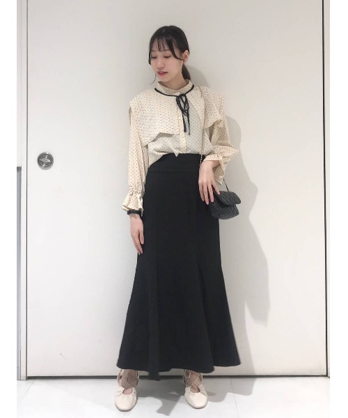 mysty woman(ミスティウーマン)の「無地マーメイドスカート 122843(スカート・レディース・ブラック/モカ/イエロー系その他・FREE)」の18枚目の写真