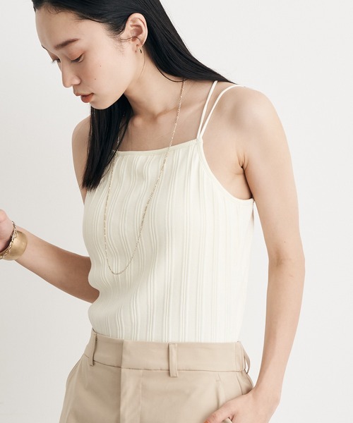 earth music&ecology（アースミュージックアンドエコロジー）の「カップ付きランダムテレコキャミソール（キャミソール・レディース・ダークブラウン/グリーン/アイボリー/ブルー・S/M）」の2枚目の写真